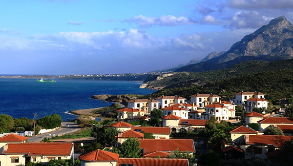 Банк Кипра начал процесс выкупа недвижимости должников