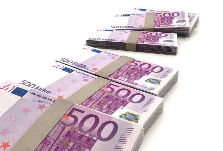 В полночь полиция нашла в квартире в Лимассоле 154 тысячи евро 
