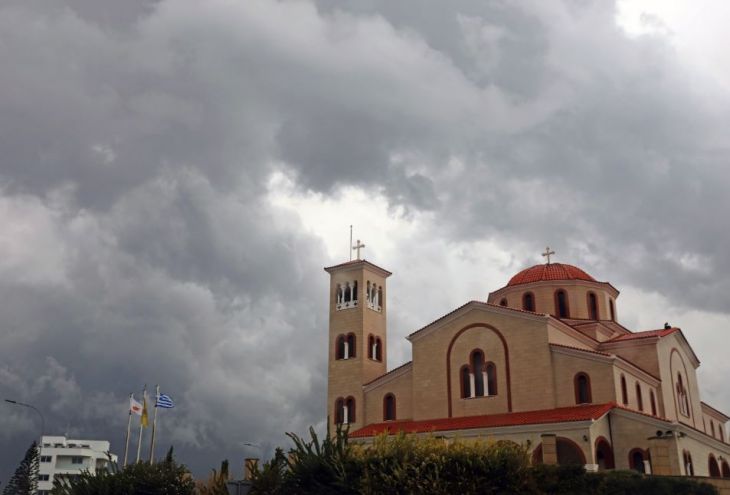 13 января на Кипр обрушатся ливни с грозами и градом