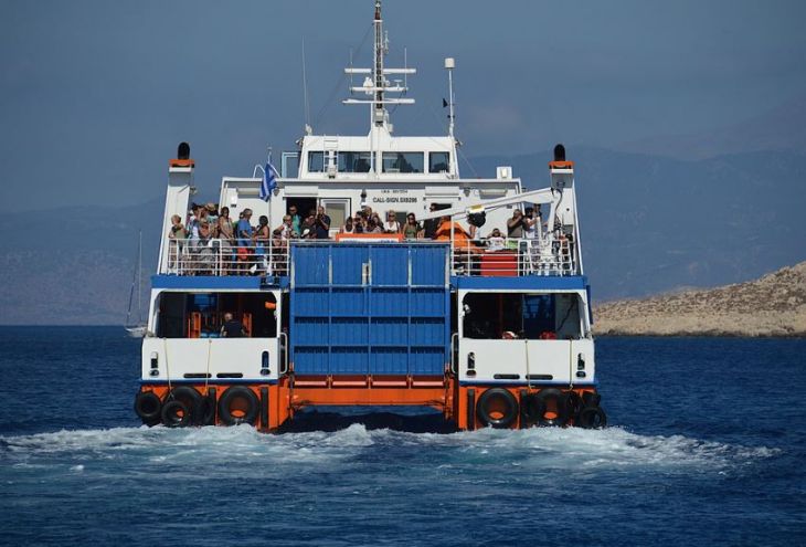 Пора уже восстановить паромное сообщение между Кипром и Грецией 