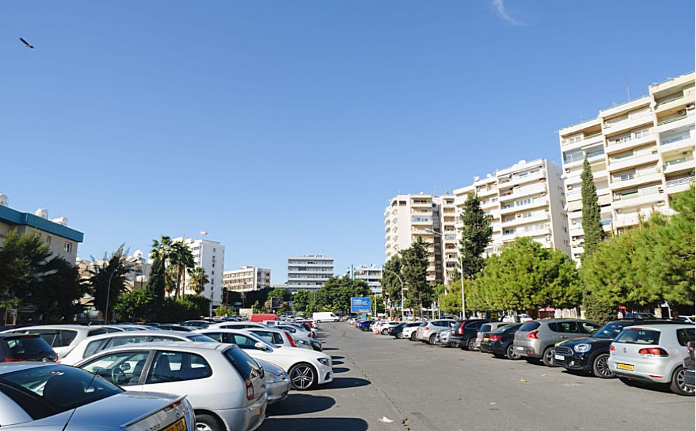 Судьбу парковки Энаериос решат горожане - Вестник Кипра