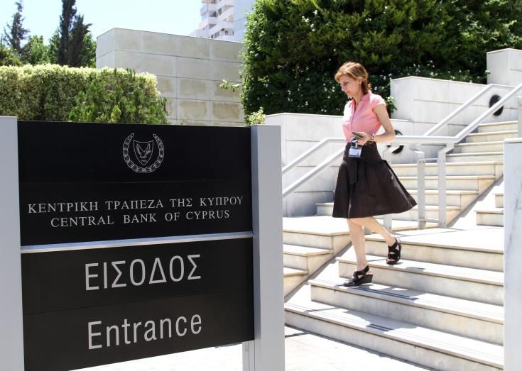 Правительство Кипра подверглось атаке из-за негативной динамики экономических показателей