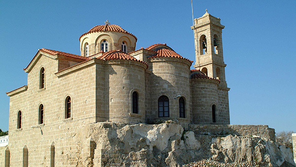 В помощь паломнику на христианской земле Кипра