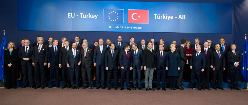 Греция и Кипр обеспокоены требованием Турции ускорить прием в ЕС