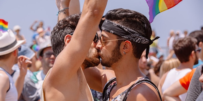 В Никосии открывается выставка кипрских геев!