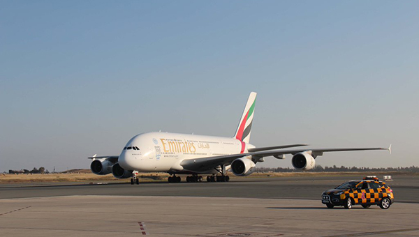 Emirates A380 совершил аварийную посадку в аэропорту Ларнаки | CypLIVE