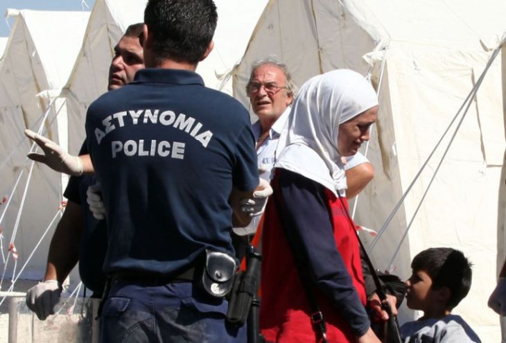 На Кипр приплыла новая партия беженцев