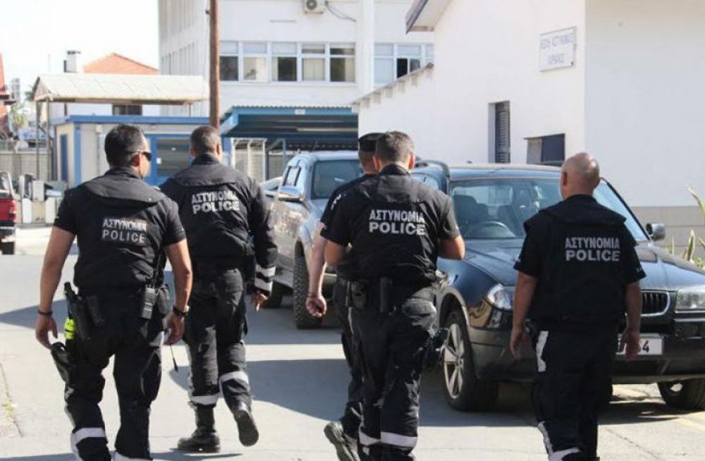 Субботние происшествия: поножовщина и наркотики - Вестник Кипра