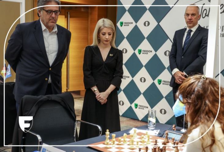 Женский Гран-при FIDE в Никосии посетила глава парламента Кипра 