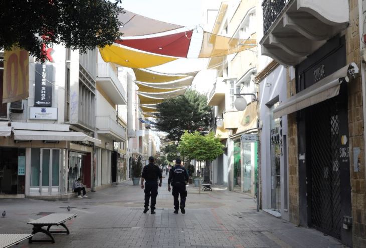 Власти Кипра наймут 260 безработных. Они будут следить за соблюдением Covid-ограничений. Зарплата — 1000 евро в месяц 