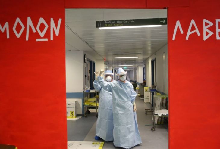 Кипрские медсестры призвали к отмене Covid-ограничений