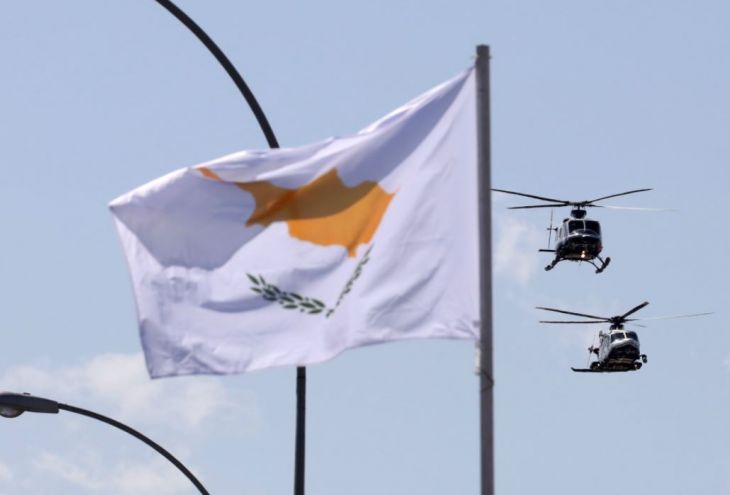 25 марта над Кипром летают вертолеты
