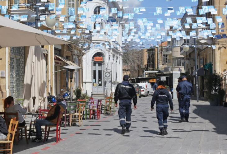 За год пандемии полиция Кипра выписала 27 909 штрафов 