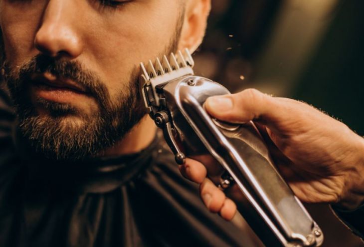 В Лимассоле на 4000 евро оштрафован владелец парикмахерской