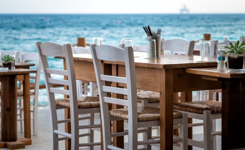 Полиция вышла на проверку кафе и ресторанов - Вестник Кипра