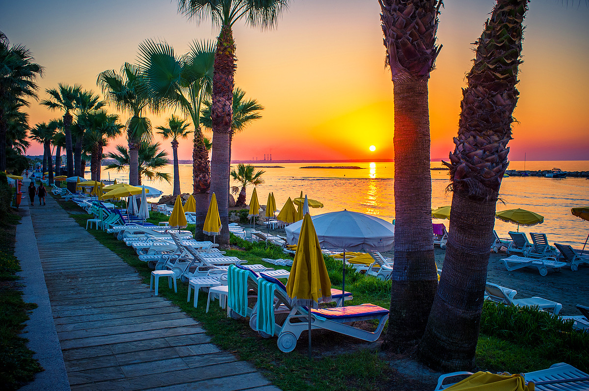 Кипр в июле посетило более 0.5 млн туристов, россияне на втором месте
