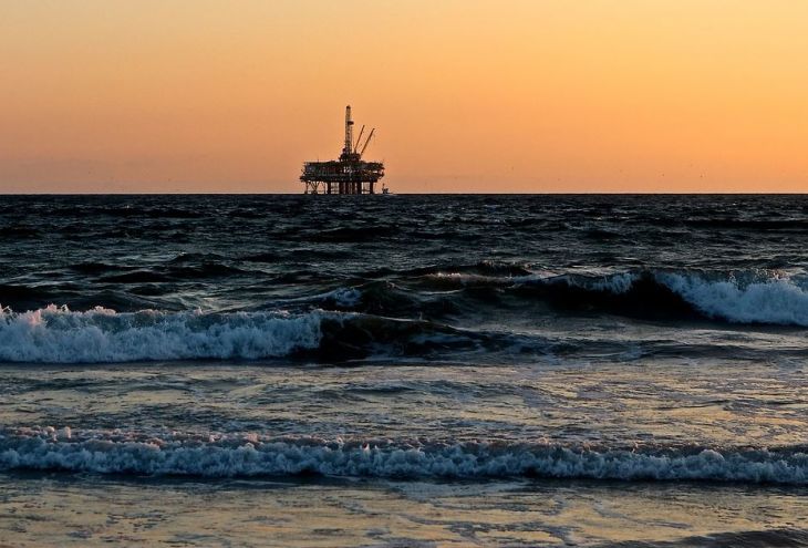 Кипрские «нефтяники» и «газовики» выписывают себе огромные зарплаты 