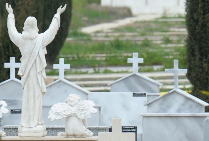 Жители Героскипу заплатят по 200 евро за расширение кладбища
