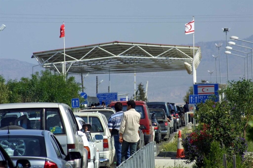 Рекордный рост пересечения кипрско-турецких КПП в 2023 году