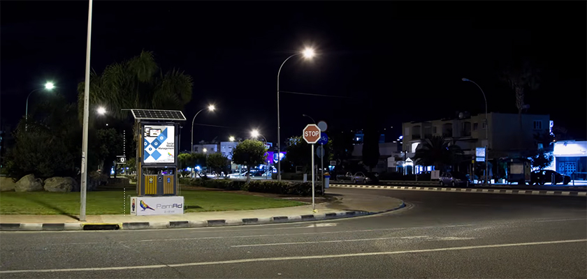 На Кипре с рекламных щитов воруют солнечные панели  | CypLIVE