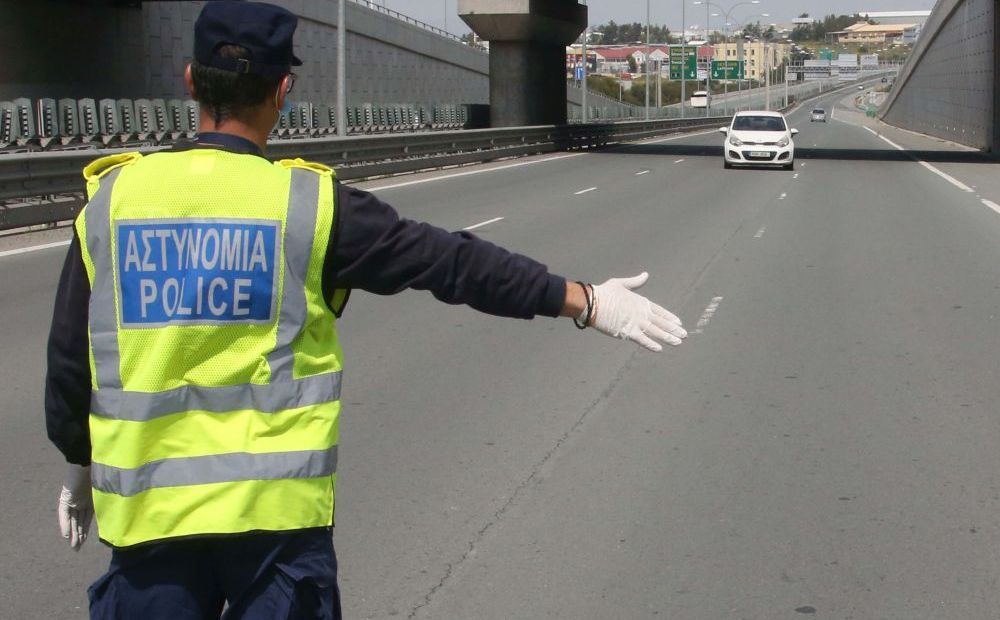 За выходные — больше тысячи нарушений на дороге - Вестник Кипра
