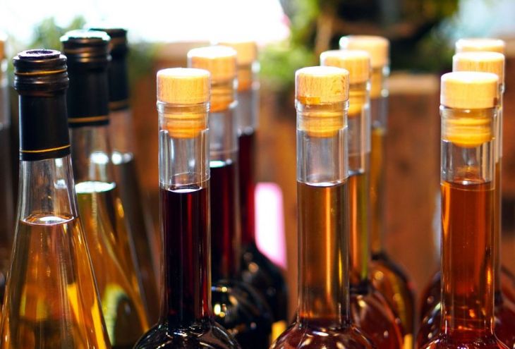 Власти Кипра конфисковали 3804 бутылки контрафактного алкоголя