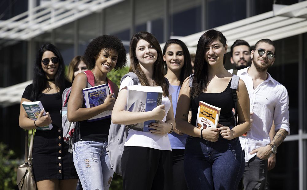 В каких странах граждане Кипра могут получить бесплатное высшее образование - Вестник Кипра