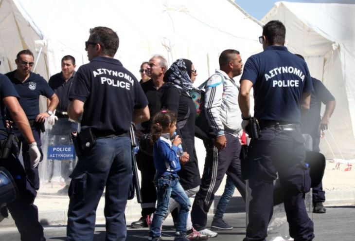 На Кипр прибыли еще 29 беженцев 