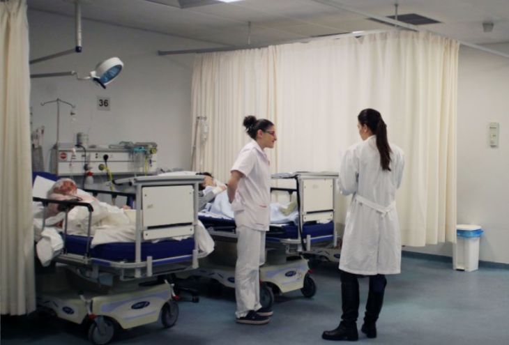 На оплату сверхурочных врачей и персонала госбольниц Кипра выделены 4,8 млн. евро
