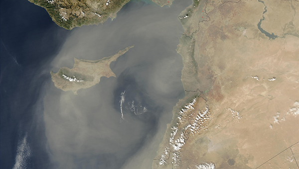 В ближайшие дни облака пыли снова «покроют» весь Кипр | CypLIVE