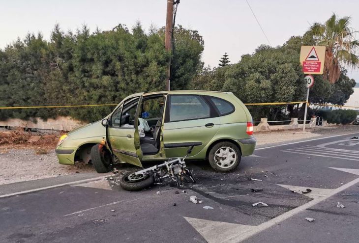 Авария в Паралимни: мотоцикл разорвало на две части 