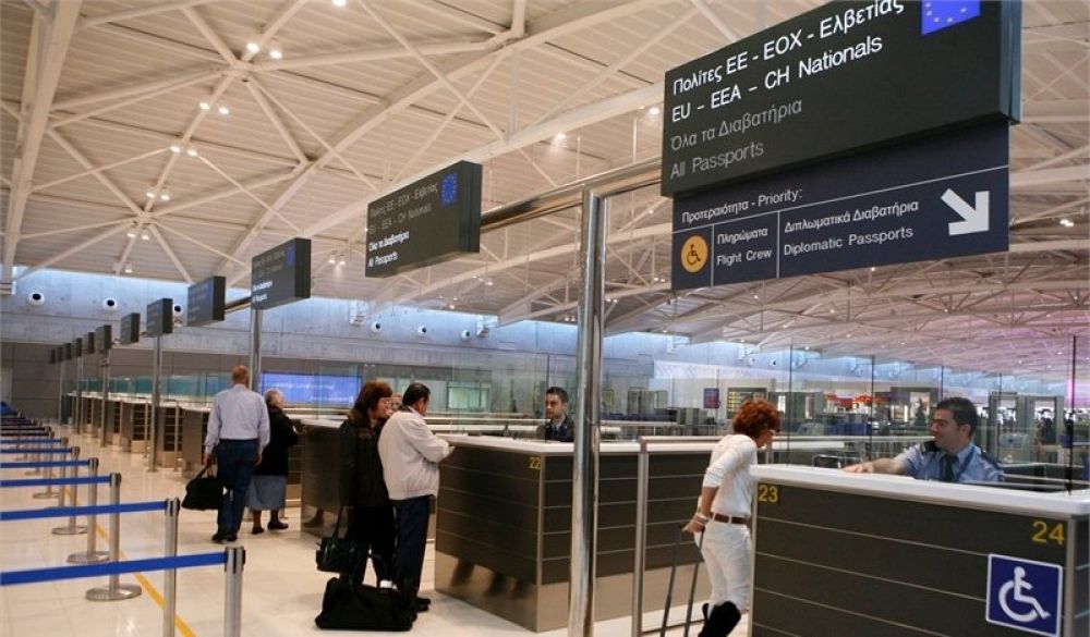 Кроме справки: какие еще документы попросят в аэропорту? - Вестник Кипра