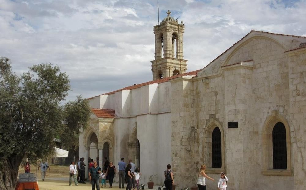 Украденный колокол вернут в храм - Вестник Кипра
