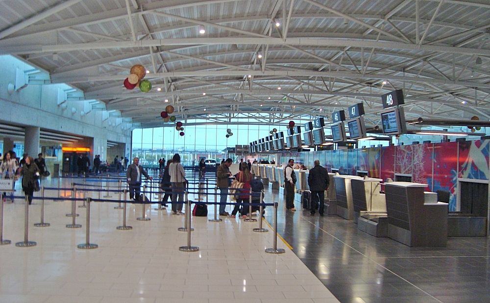 Задержаны охранники аэропорта - Вестник Кипра