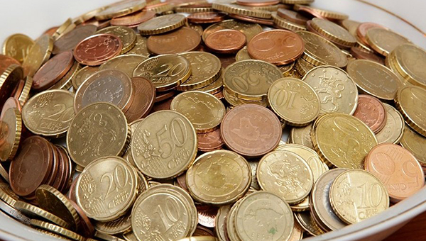 Киприоты арестованы за 353 евро в мешках мелкими монетами