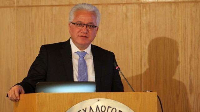 Министр юстиции Кипра просит о лояльном отношении к должникам