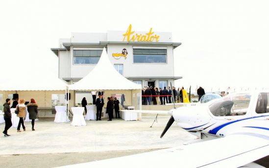 Хорошая новость для тех, кто мечтает стать пилотом! - Вестник Кипра