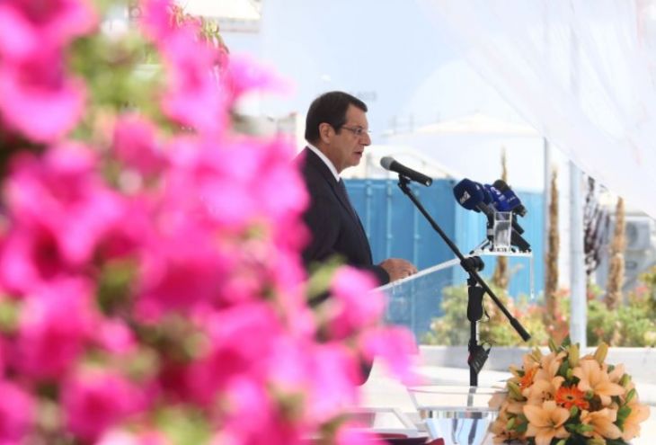 Президент Кипра улетел на Сейшелы