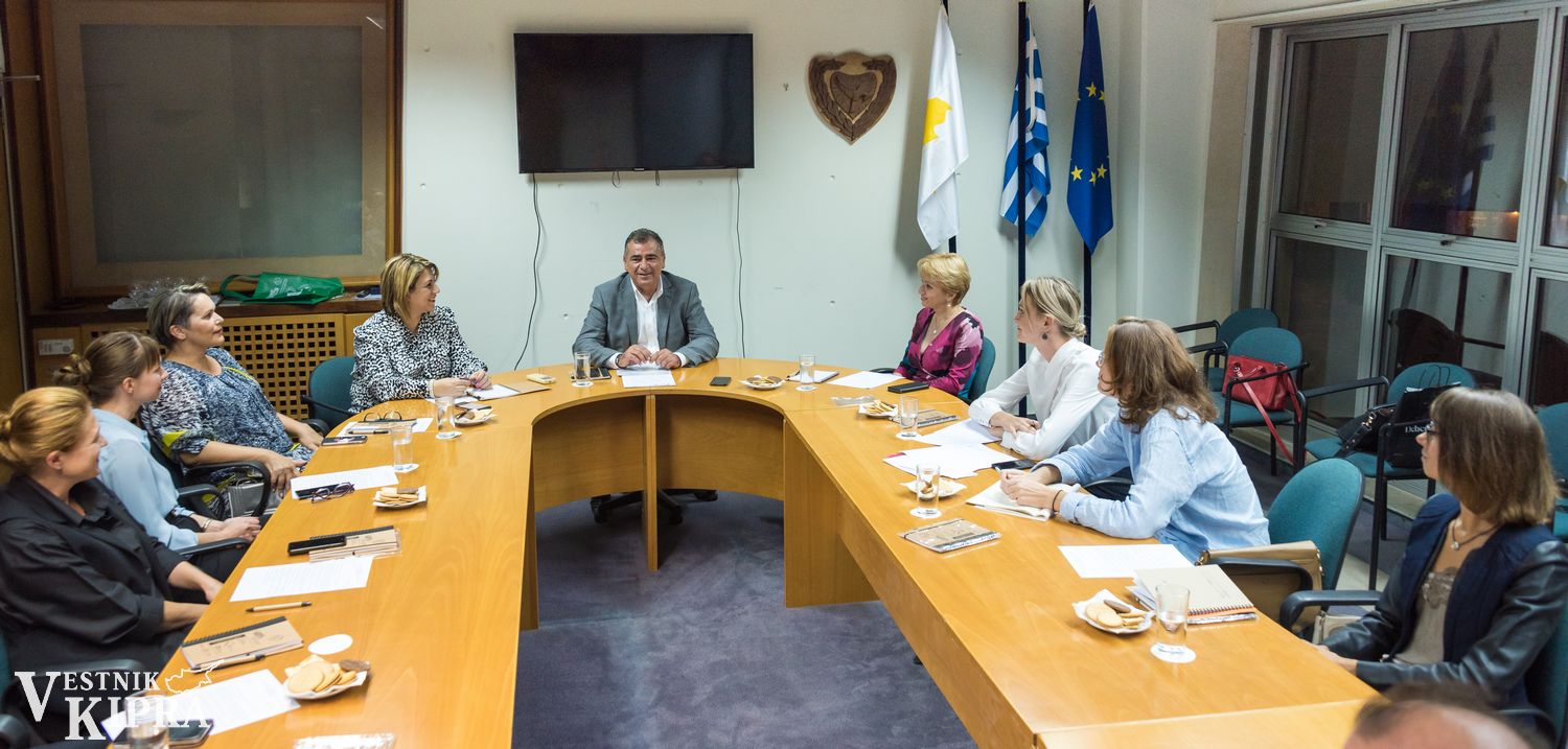 Мэр Агиос Афанасиос: проблемы нужно решать вместе - Вестник Кипра