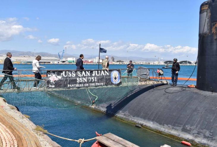 Президент Кипра посетил американскую подводную лодку. Она зашла в порт Лимассола