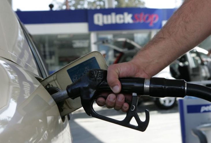 До конца сентября цена литра бензина на Кипре будет расти на 4-5 центов в неделю
