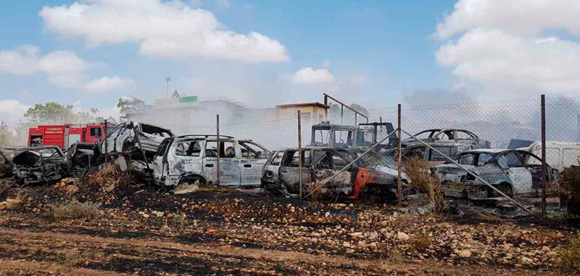 На Кипре сгорела свалка автомобилей | CypLIVE