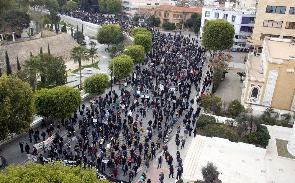 Акции протеста в выходные прошли мирно - Вестник Кипра