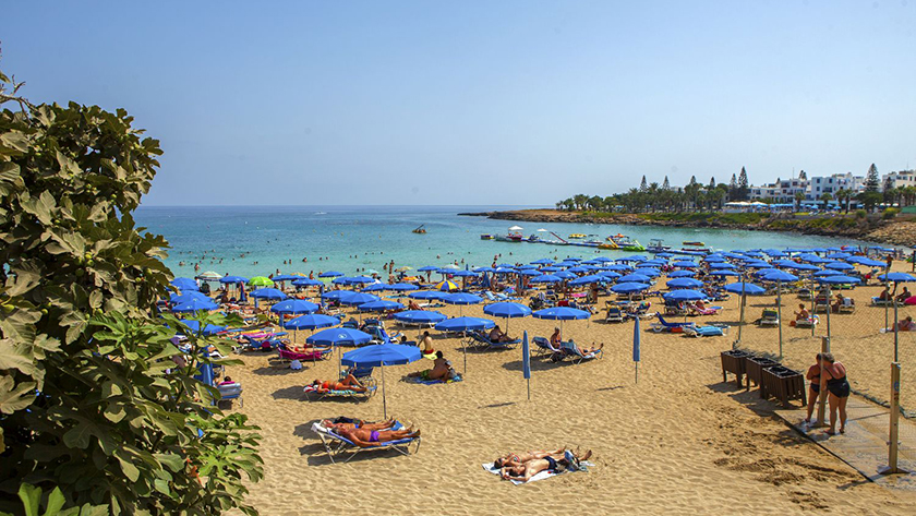 Количество туристов на Кипре продолжит расти | CypLIVE