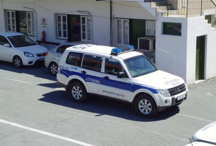 Житель Лимассола избил трех полицейских из Пафоса 