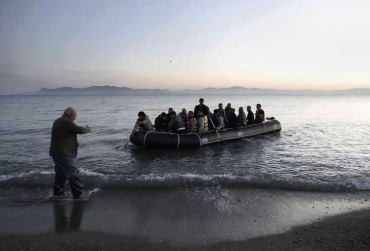 На Кипр приплыли еще девять беженцев 