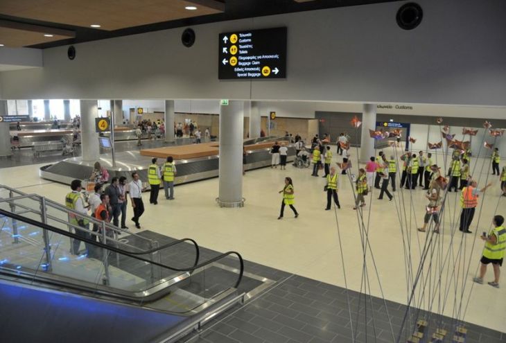 Рабочие аэропортов Ларнаки и Пафоса собираются бастовать 15 декабря
