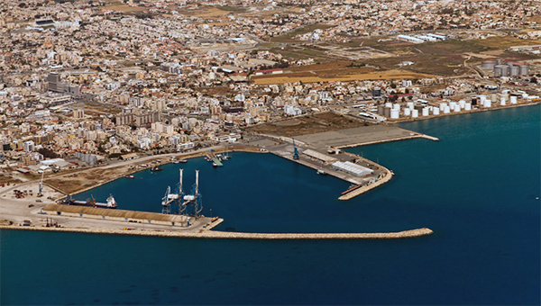 Правительство Кипра срочно ищет замену порту Ларнаки для обслуживания энергетических компаний