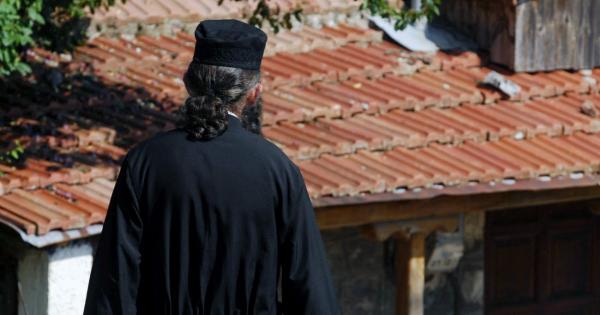 Кипрский священник задержал преступника