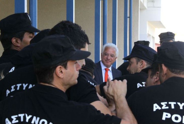Полиция Кипра пообещала сократить свои расходы 